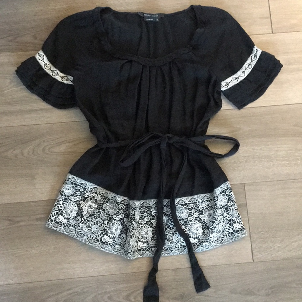BCBG Maxazria Top